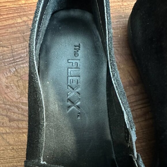 The Flexx Black Suede Loafer Size 7 - Picture 9 of 12